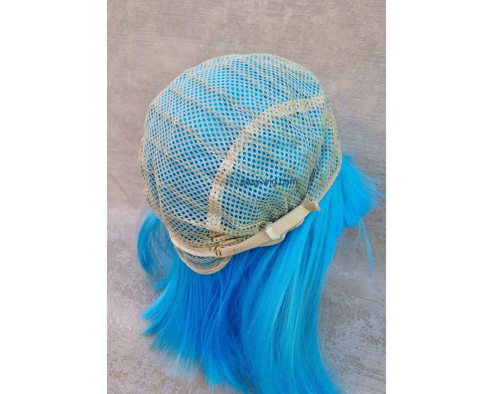Блакитна перука каре з термоволокна - фото - з доставкою