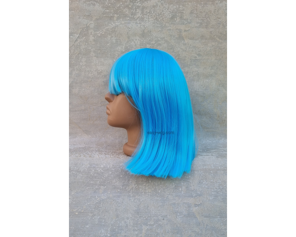 Блакитна перука каре з термоволокна - фото - у Дніпрі